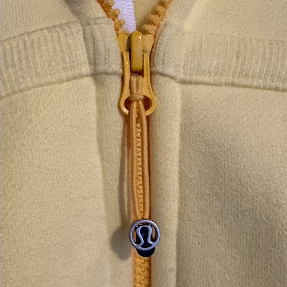 Lululemon Scuba hooded zip up sweatshirt mellow yellow - Picture 6 of 7